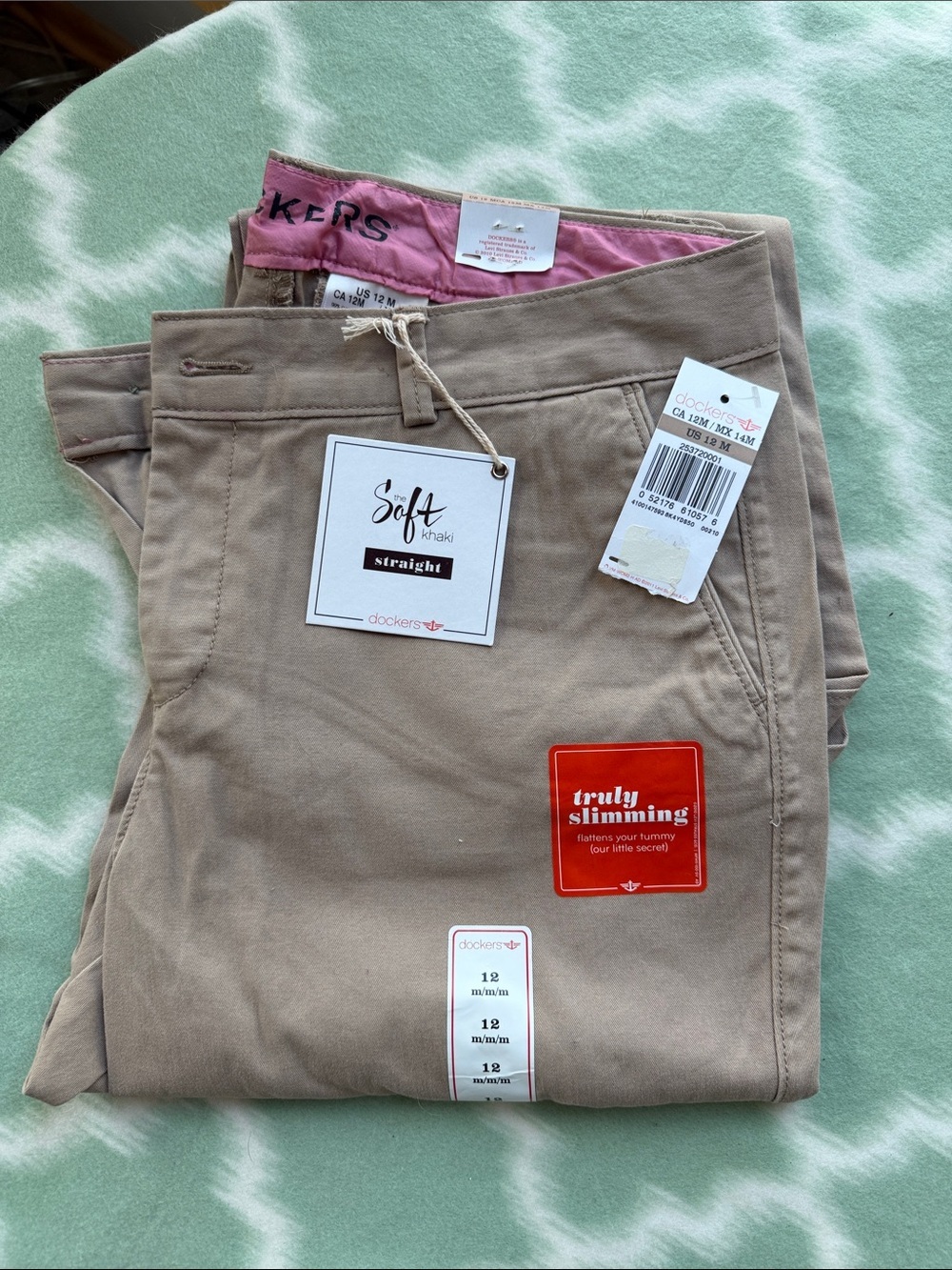 NWT Dockers Soft Khaki Straight Pants - Light Tan women’s 12 M